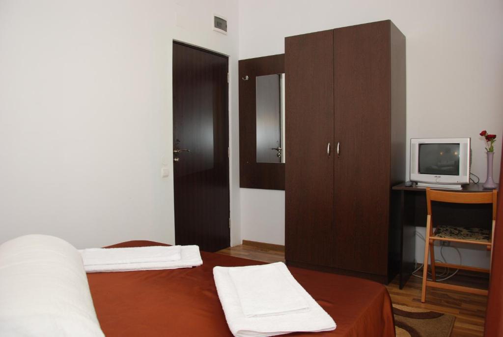Pensiunea Zbor Cluj-Napoca Habitación foto